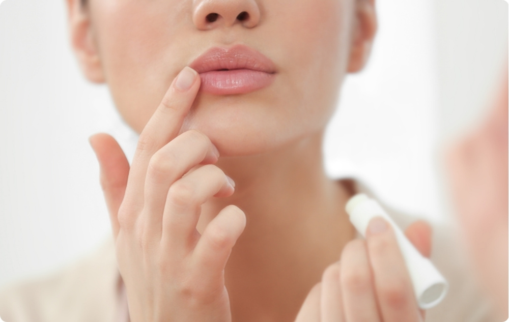 As a soothing balm for chapped lips